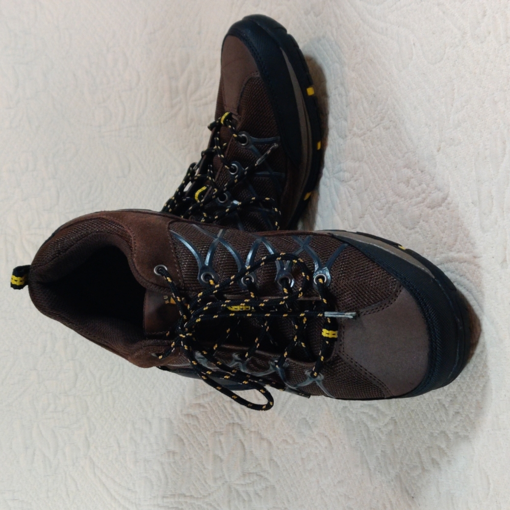 Rugged Exposure Brown Hiking Boots